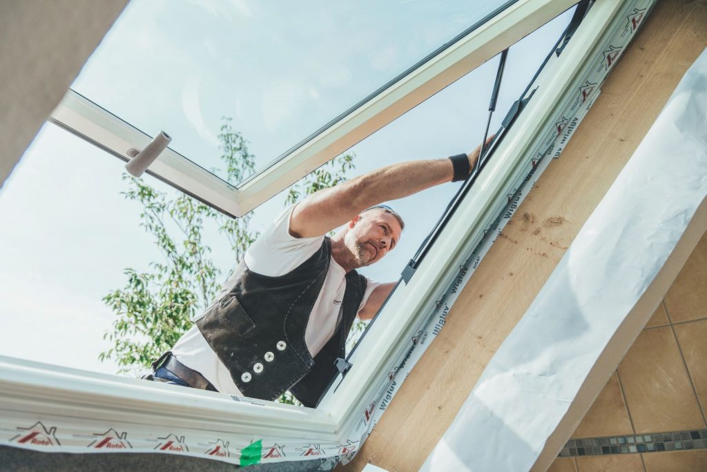 Roto Pitched Roof Window Center-Pivot 74 x 140 cm PVC